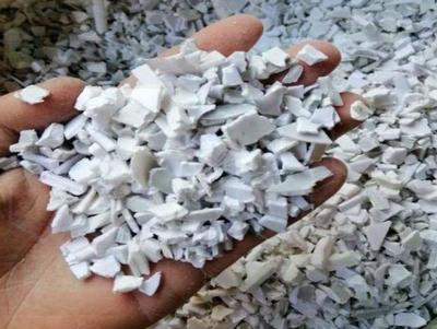 废旧塑料变废为宝 加工破碎水果筐年入30万？