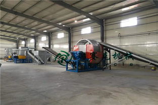 轮胎撕碎机回收生产线 将块料转变成颗粒粉状，开创废旧塑料回收新篇章
